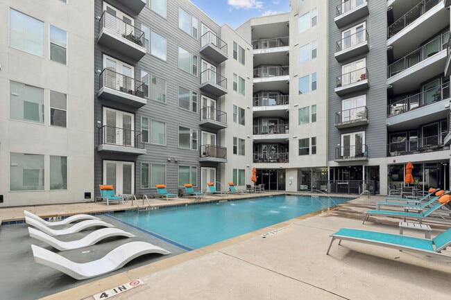 Building Photo - Gibson Flats