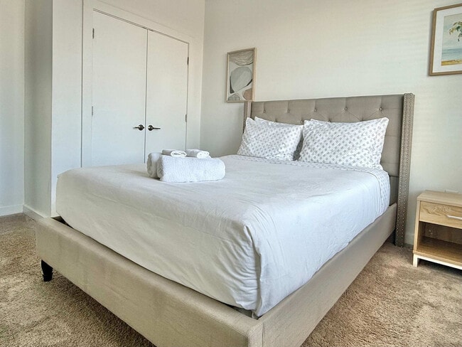 Photo - 542 Boulevard NE Unit ID1299420P