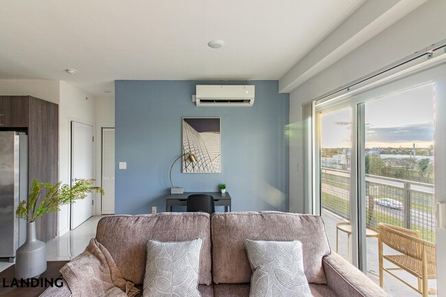 Building Photo - 25850 SW 140th Ct Unit 6-404