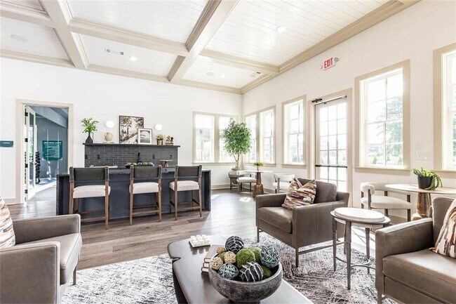 Photo - 3373 Fence Rd NE