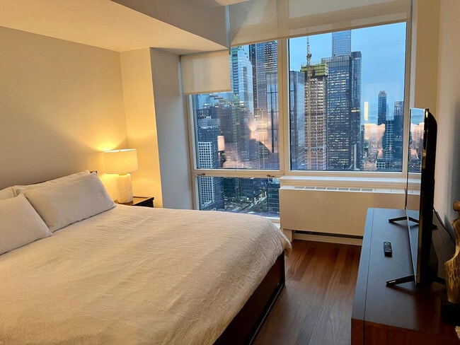 Photo - 312 W 42nd St Unit SI ID1461701P