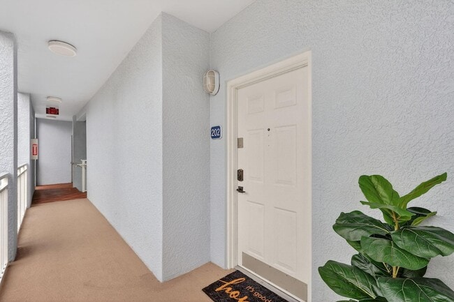 Photo - 675 NW Flagler Ave Unit 202