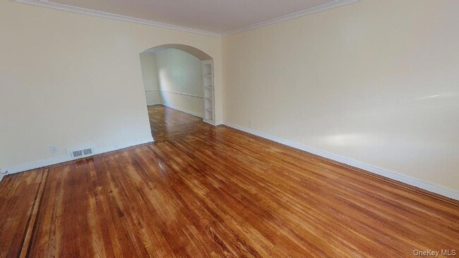 Photo - 105-43 65th Rd