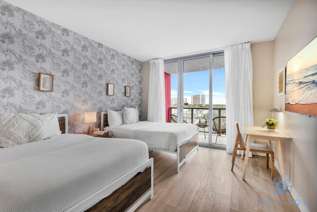 Building Photo - 2602 E Hallandale Beach Blvd Unit SI ID1227288P