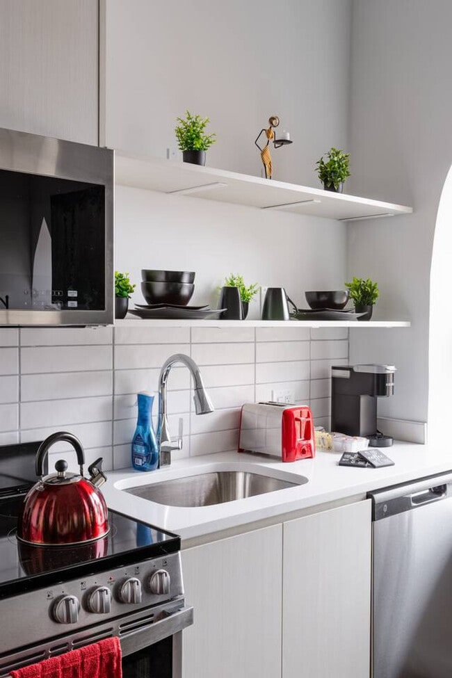 Photo - 1049 W Lawrence Ave Unit ID1058520P