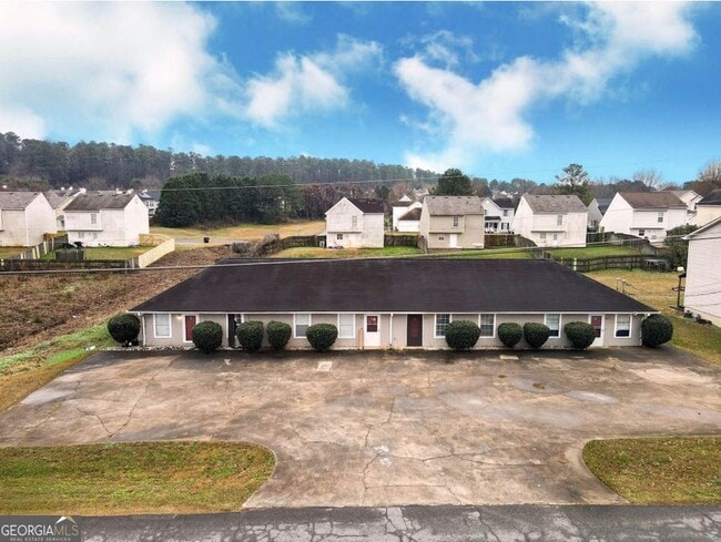 Building Photo - 124 Evergreen Trail SE Unit B