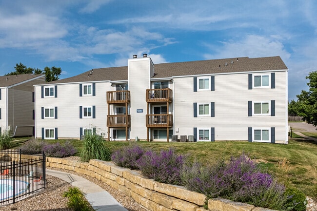 Residences of Auburn Hills - The Residences of Auburn Hills