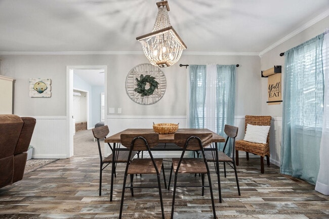 Photo - 347 Seabreeze Dr Unit ID1309840P