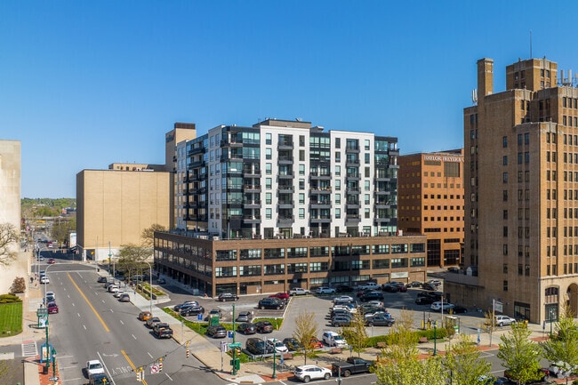 Photo - 300 E Washington