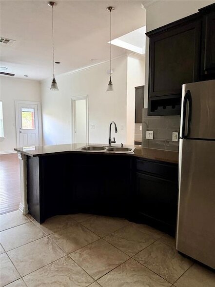 Photo - 398 Mesa Dr Unit D