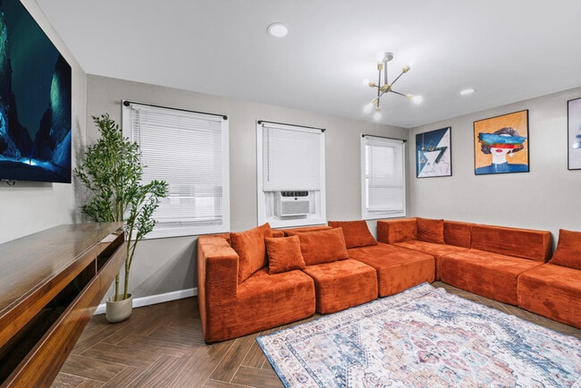 Building Photo - 529 Ave E Unit ID1073831P