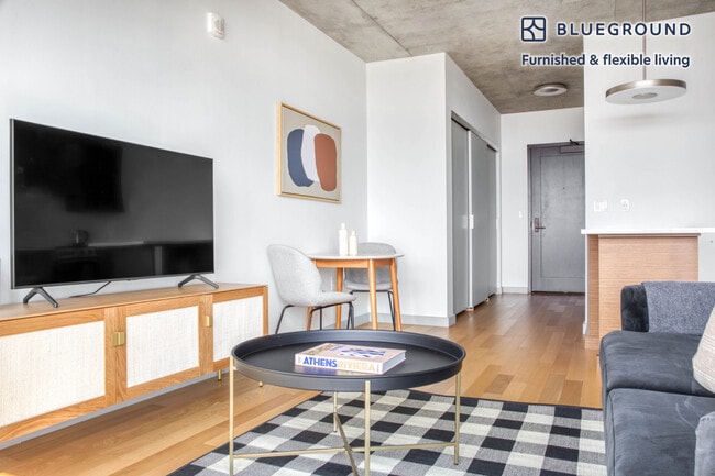 Photo - 315 A St Unit FL12-ID488