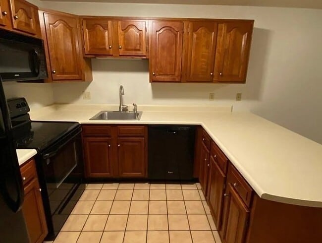 Photo - 132 Tyngsboro Rd Unit 1