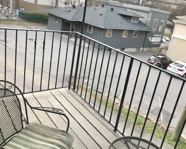 Photo - 104 Saint Charles Pl