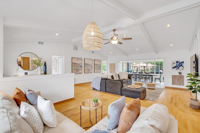 Photo - 58 Comanche Ct Unit ID1261614P