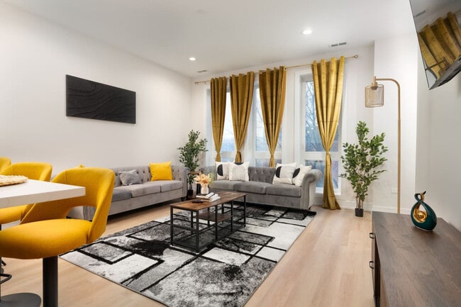 Photo - 3723 S Giles Ave Unit ID1228642P