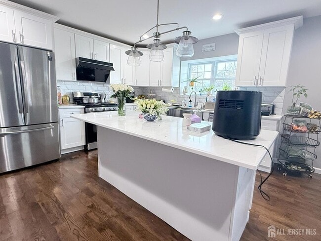 Photo - 42 Nelson Ave