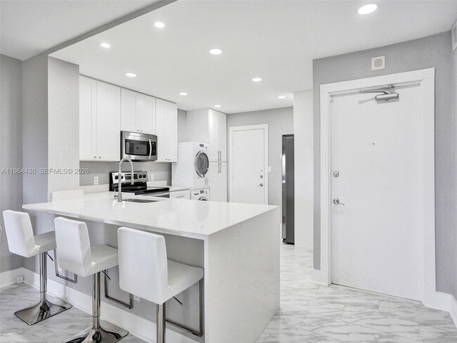 Photo - 6000 N Ocean Blvd Unit 5G