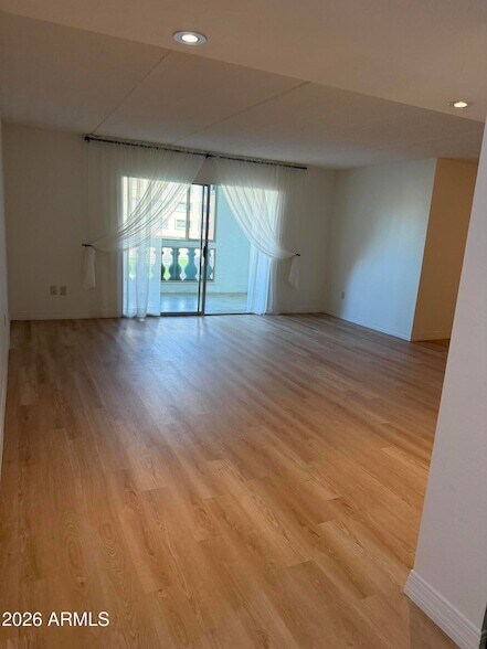 Photo - 7950 E Camelback Rd Unit 212