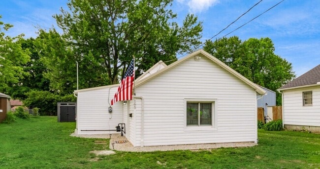 Photo - 165 W Jersey St