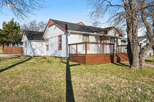 Photo - 3720 Stanley Ave