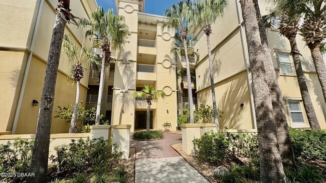 Building Photo - 115 Riverview Bend S Unit S