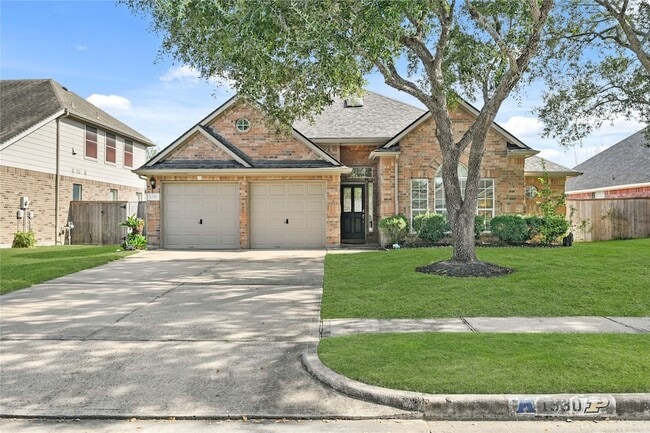 Building Photo - 1330 Leigh Gdns Dr