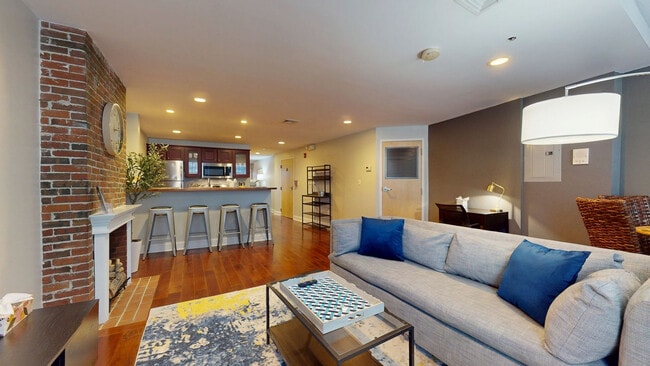 Photo - 15 Union St Unit SI ID1238125P