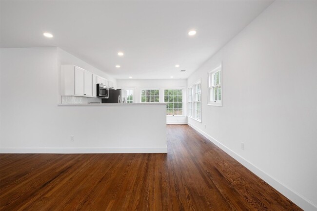 Photo - 247 Foothill Rd