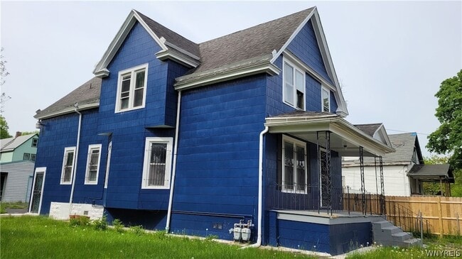 Photo - 325 Box Ave (Lower) Avenue Unit
