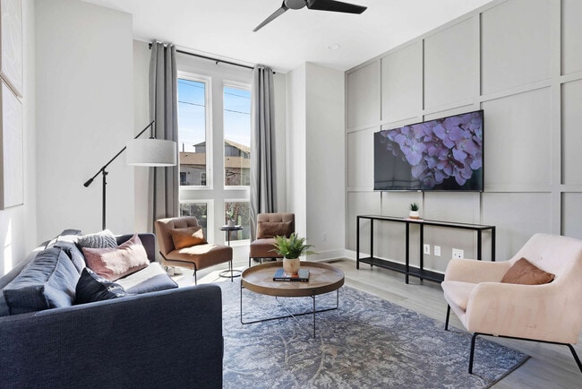 Photo - 919 Ramsey St Unit ID1241257P