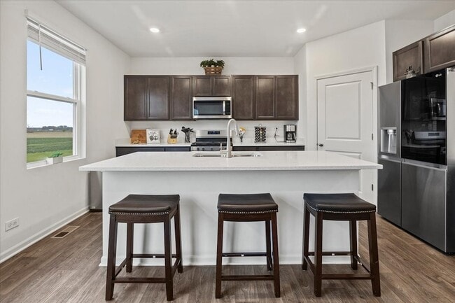 Photo - 1596 Dublin Dr