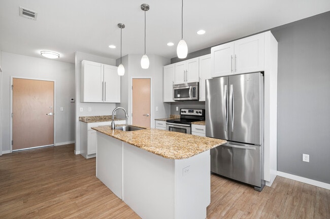 Photo - Boulder Apartments, LLC