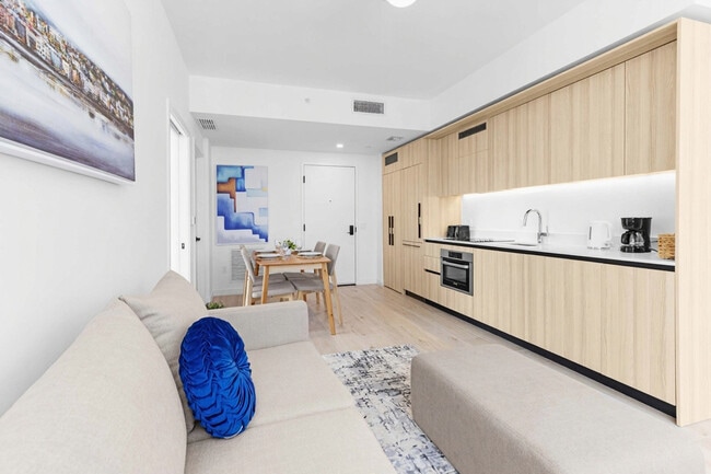 Photo - 225 N Miami Ave Unit SI ID1502665P