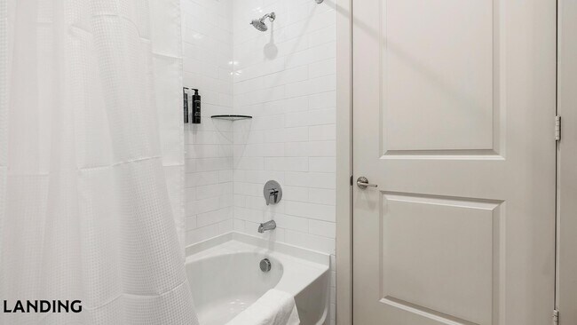 Photo - 15950 Paramount Wy Unit 5209