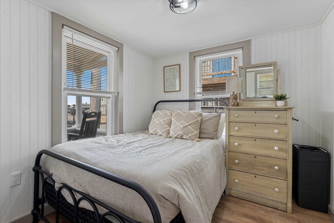 Photo - 2 Island Path Unit SI ID1312405P