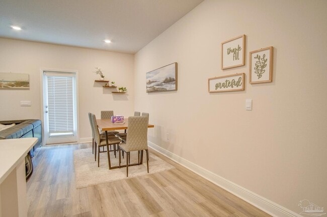 Photo - 5689 Stellarjay St