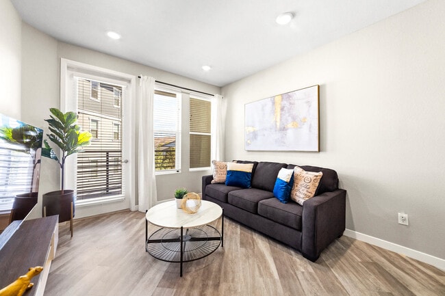 Photo - 375 Harbour Cove Dr Unit SI FL4-ID1228244P