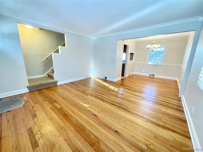 Photo - 1779 Graefield Rd