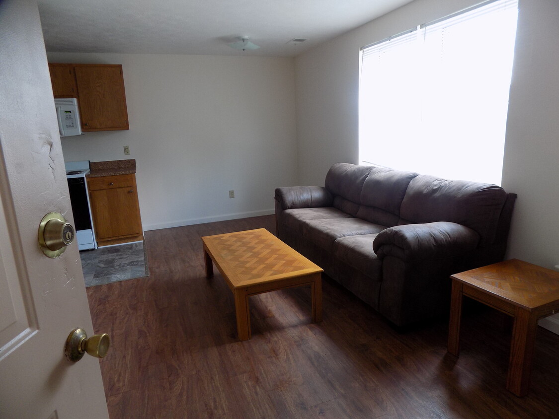 Floor Plan - 425 Beechurst