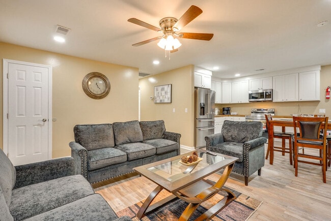 Building Photo - 1319 Jackwood Ct Unit SI ID1603896P
