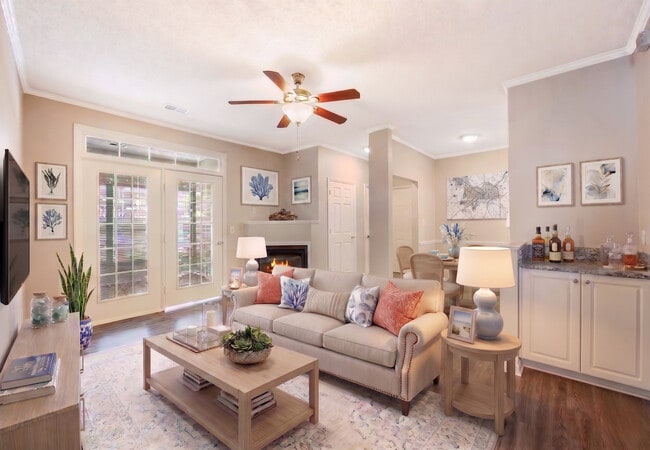 Photo - Summerlyn Place