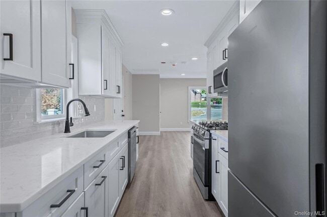 Photo - 110 School St Unit 8