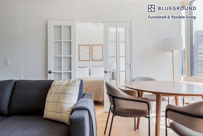 Photo - 400 Chambers St Unit FL23-ID1485