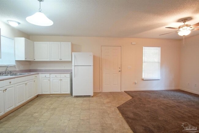 Photo - 4121 Woodfin Cir