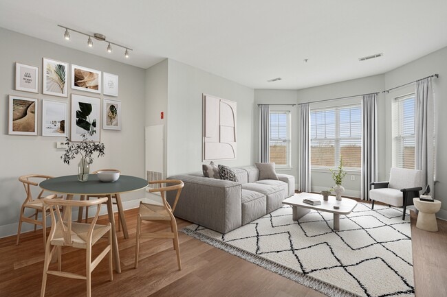 Building Photo - Canton Woods