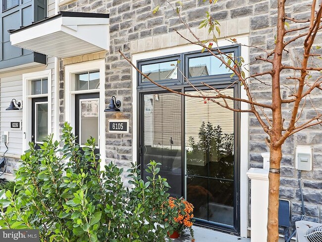 Photo - 6105 Vivaldi Rd