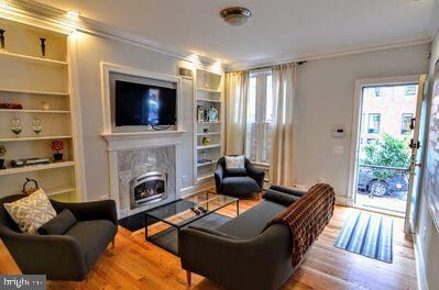 Photo - 1029 30th St NW