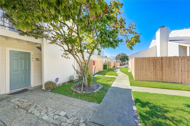Photo - 6401 Deihl Rd Unit 505