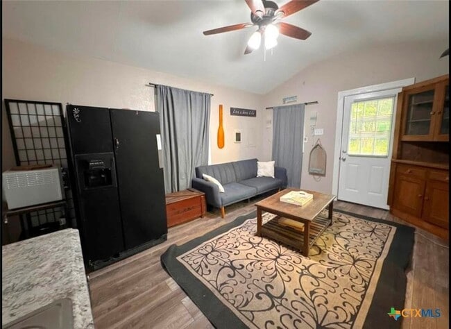 Photo - 620 Scenic Run